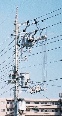 C型腕金2回線の装柱