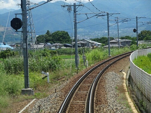 林檎の香りの中で長野電鉄長野線3